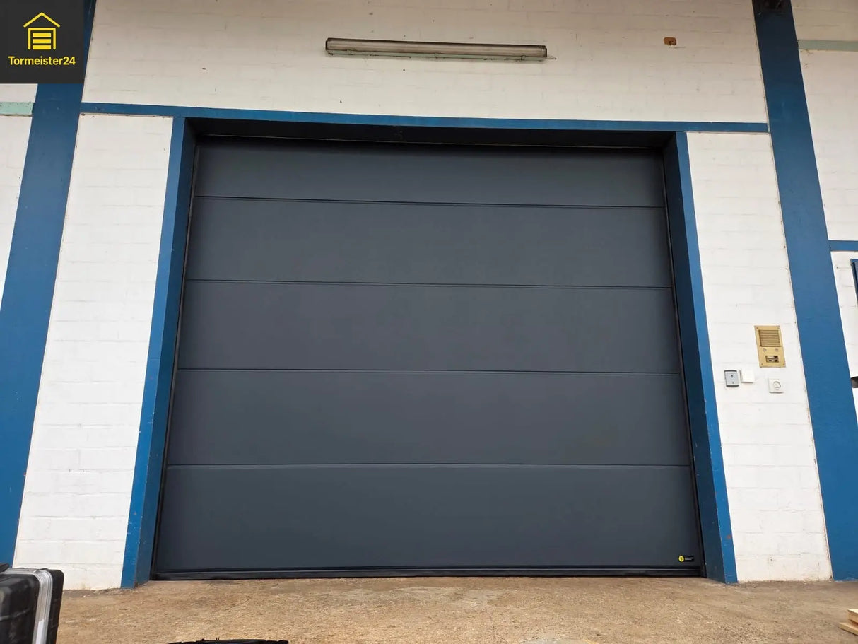 Garagentor Design-Line Antra RAL 7016 Anthrazitgrau | Premium-Sektionaltor inkl. Antrieb TS100, 2 Handsender & Wandschalter Tormeister24 Garagentor