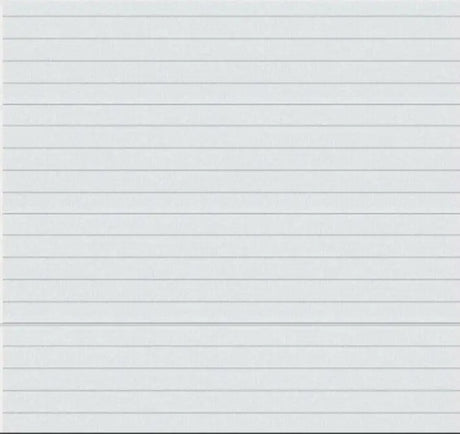 Innenansicht des SATIN Garagentors mit TS100-Führungsschiene und weißer Rückseite.